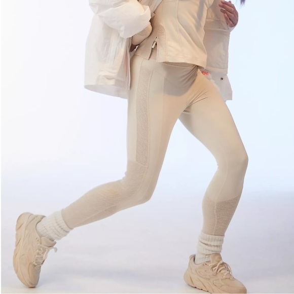 Free People Movement Undercover Base Layer Leggings High Rise in Birch Tree L - Picture 1 of 15